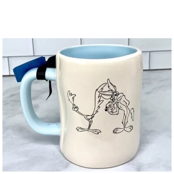 NEW Rae Dunn Looney Tunes Beep Beep Road Runner & Wile E. Coyote Mug - Picture 2 of 2